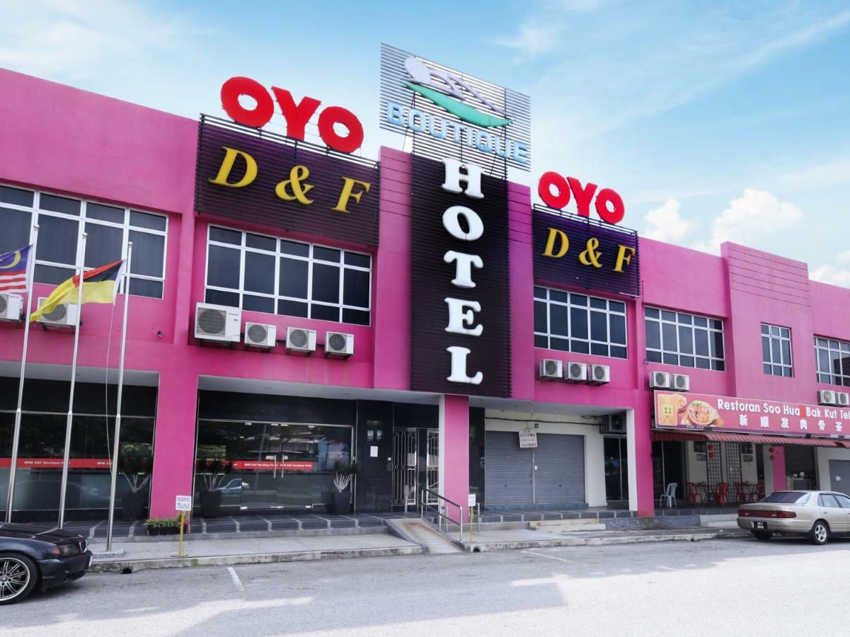 Oyo 498 D&F Boutique Hotel Senawang Серембан Екстериор снимка